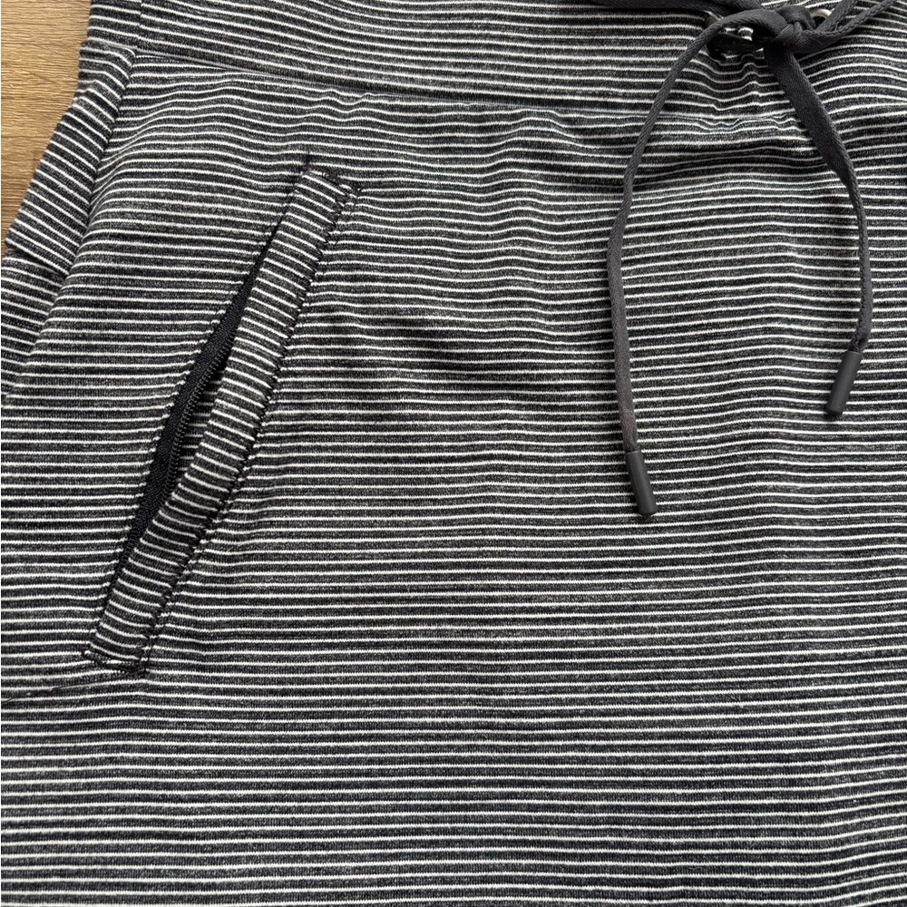 Athleta Black and White Striped Skort